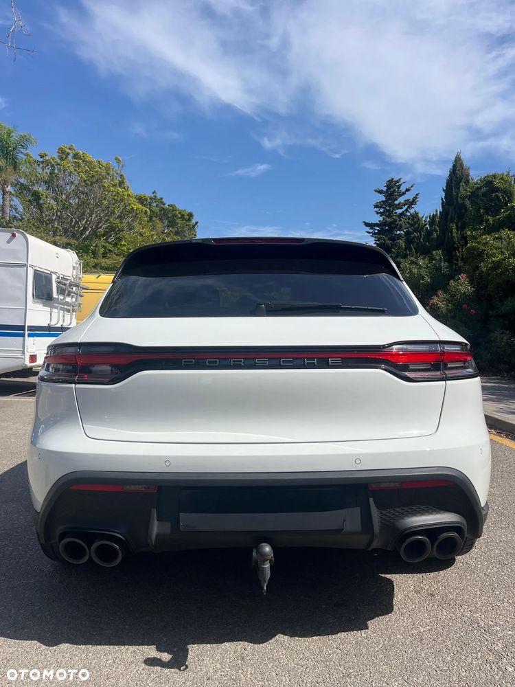 Porsche Macan T - 4