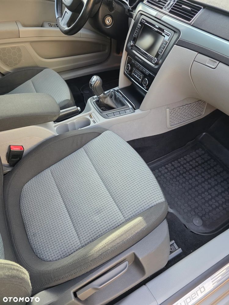 Skoda Superb - 24