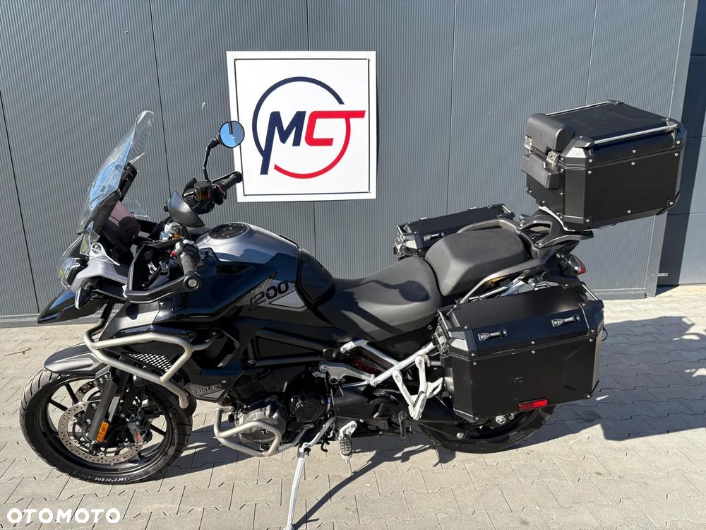 Triumph Tiger - 14