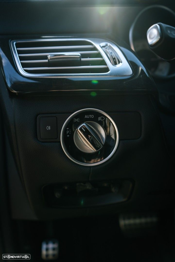 Mercedes-Benz CLS 250 - 12