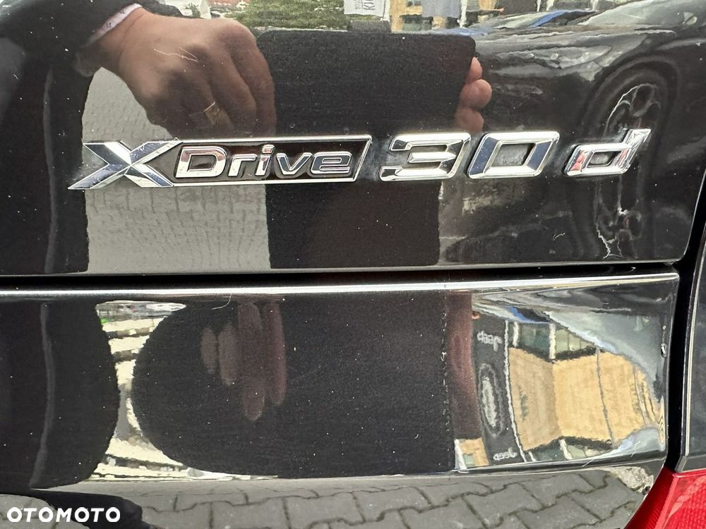BMW X5 xDrive30d mHEV - 34