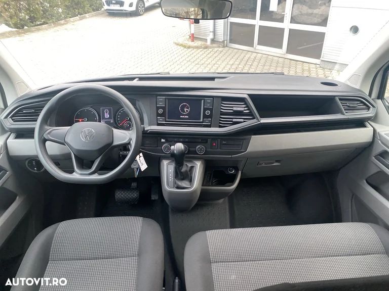 Volkswagen Multivan - 15