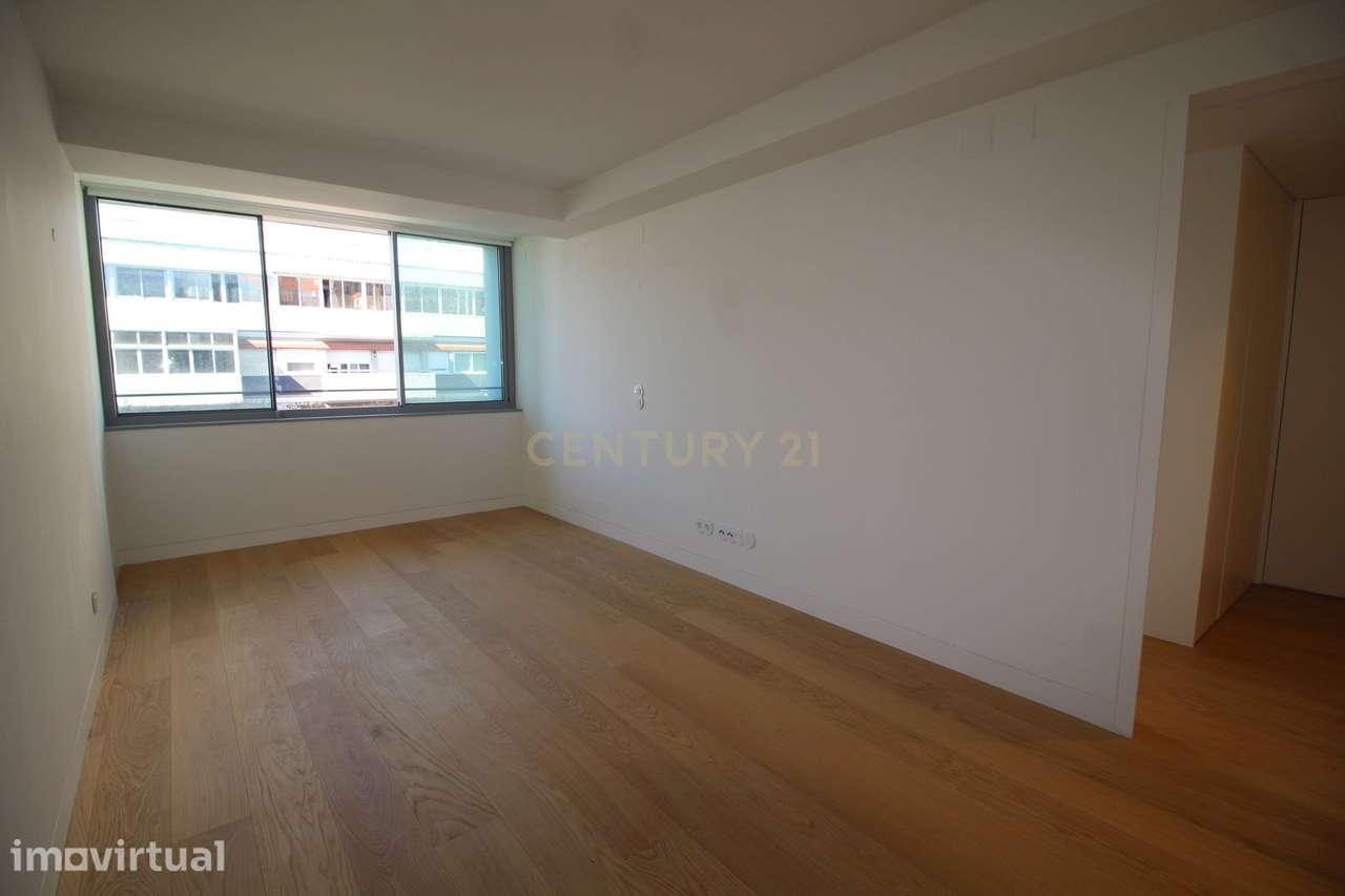 Apartamento Renovado T1 na Estrela, Lisboa - Grande imagem: 3/17