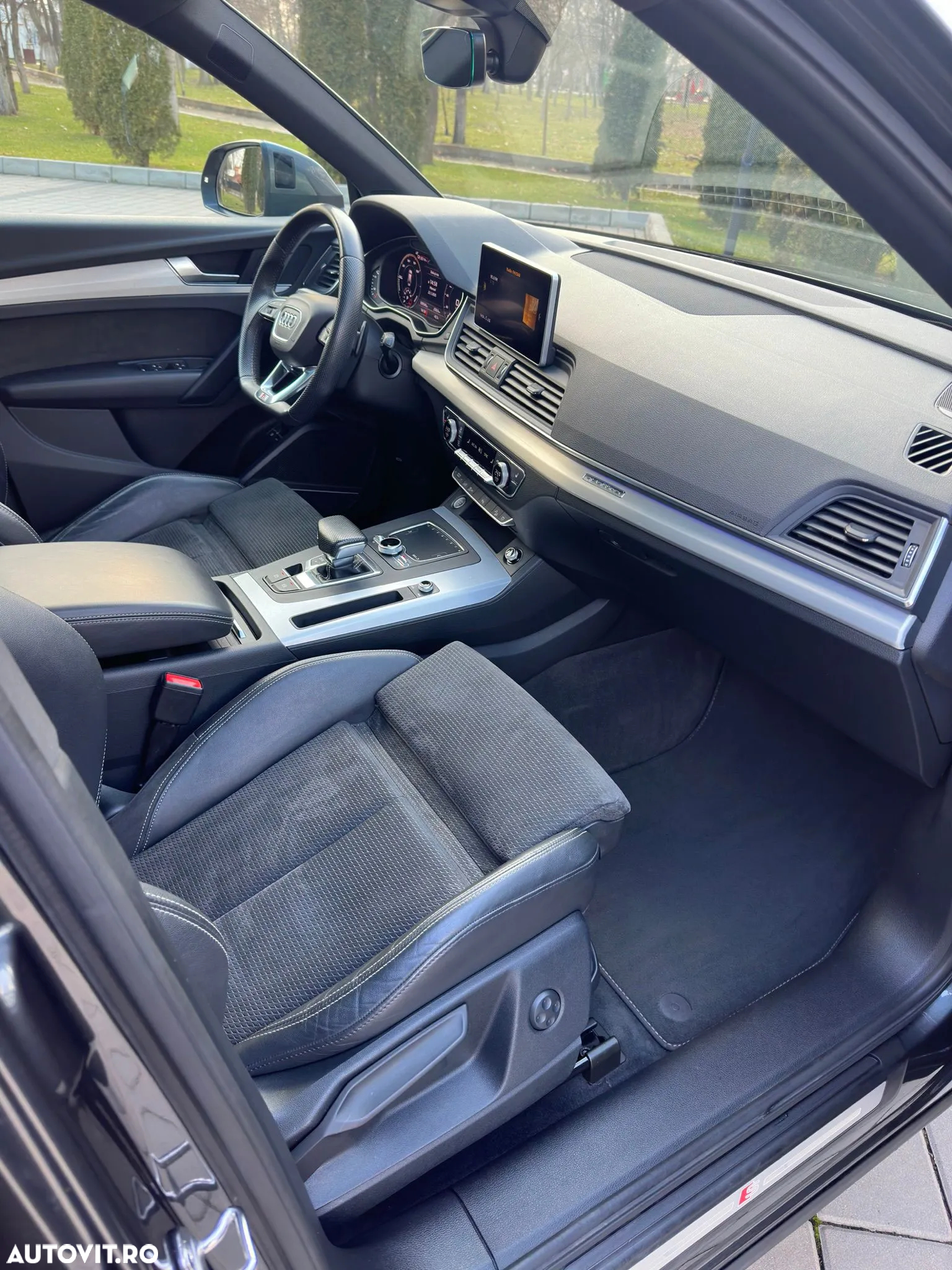 Audi Q5 50 TFSI e quattro S tronic sport - 17