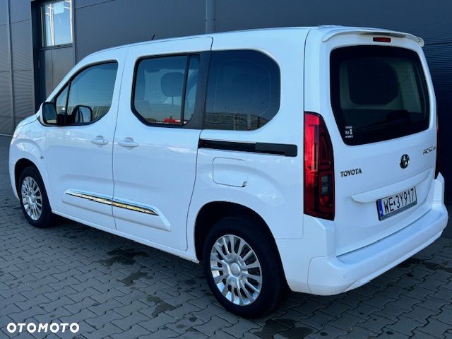 Toyota Proace City Verso - 8