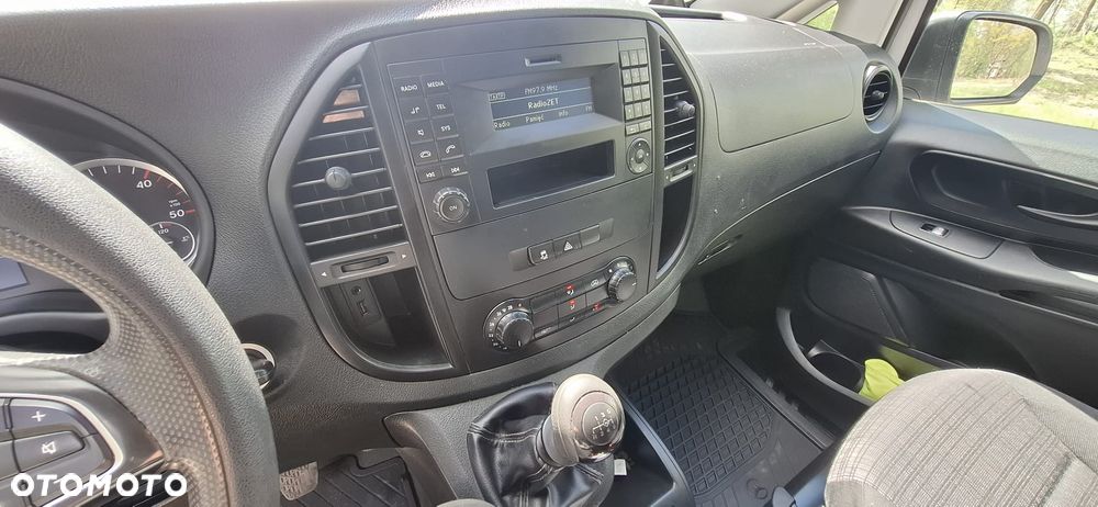 Mercedes-Benz VITO - 13