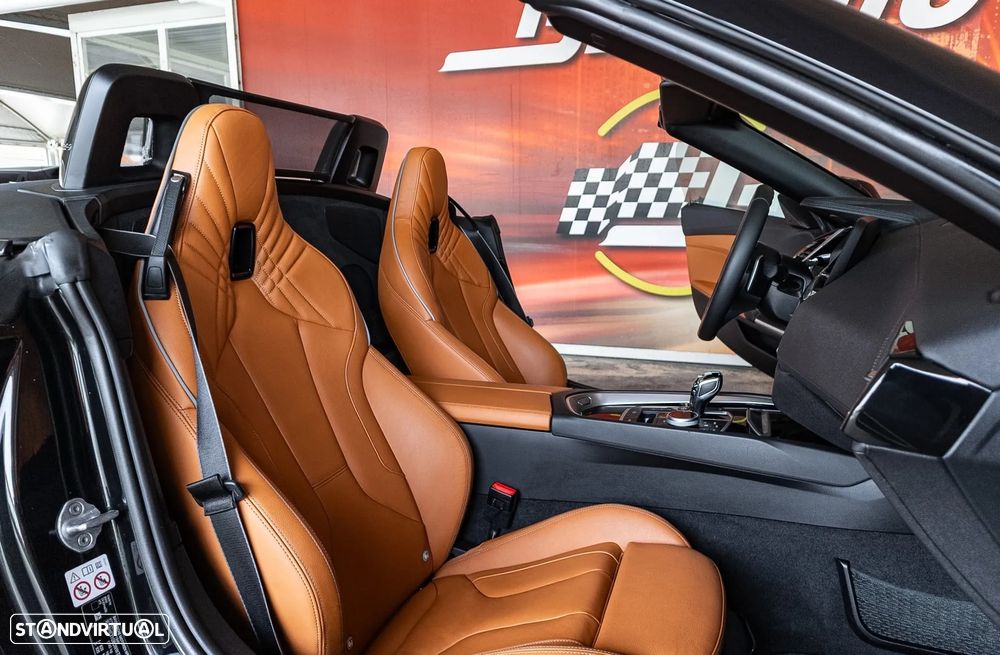 BMW Z4 30 i Pack M - 29