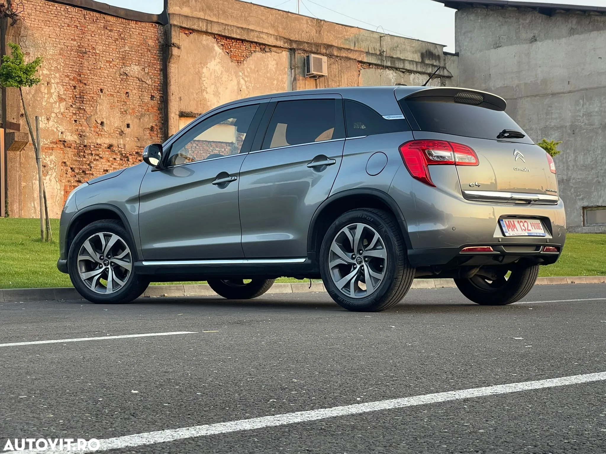Citroën C4 Aircross e-HDi 115 Stop & Start 2WD Tendance - 28