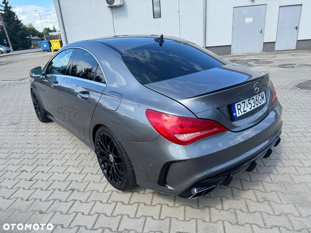 Mercedes-Benz CLA 250 4-Matic - 7