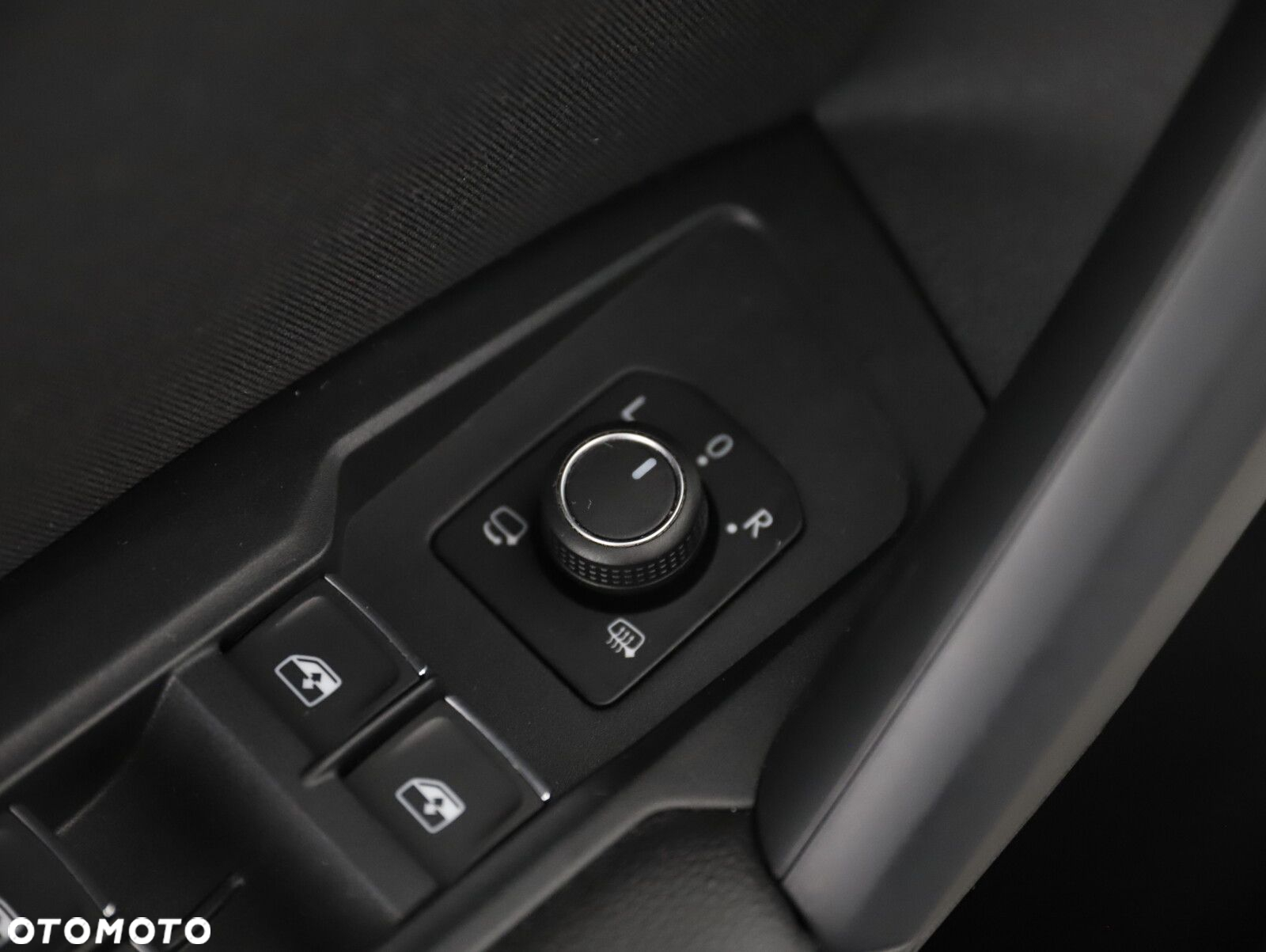 Volkswagen Tiguan 2.0 TSI 4Mot Elegance DSG - 23