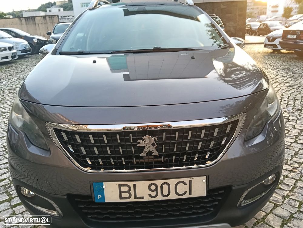 Peugeot 2008 1.2 PureTech Crossway