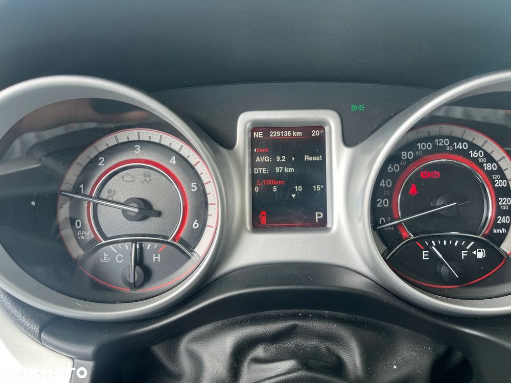Fiat Freemont 2.0 Multijet Lounge AWD - 12
