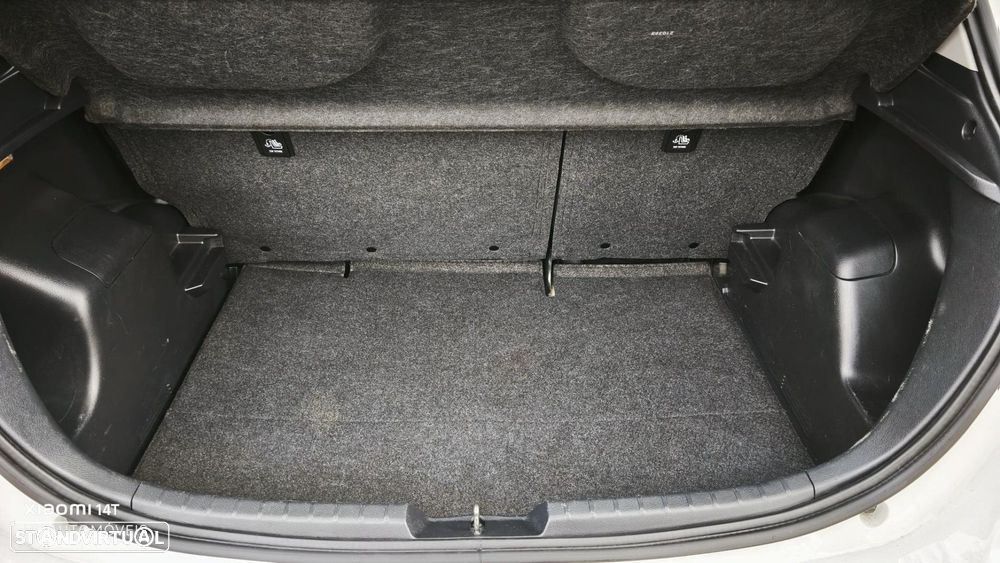 Toyota Yaris 1.0 VVT-i Comfort +PS Style +P.Techno - 13