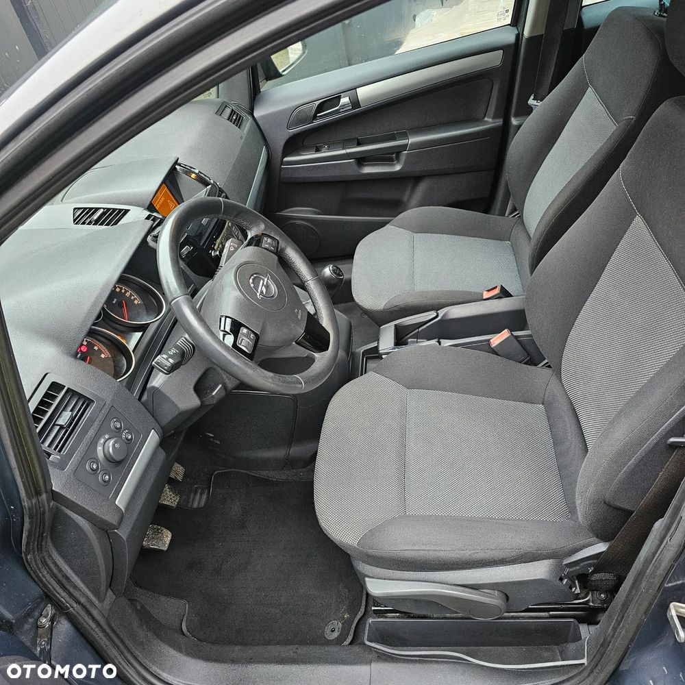 Opel Zafira 1.8 Family - 9