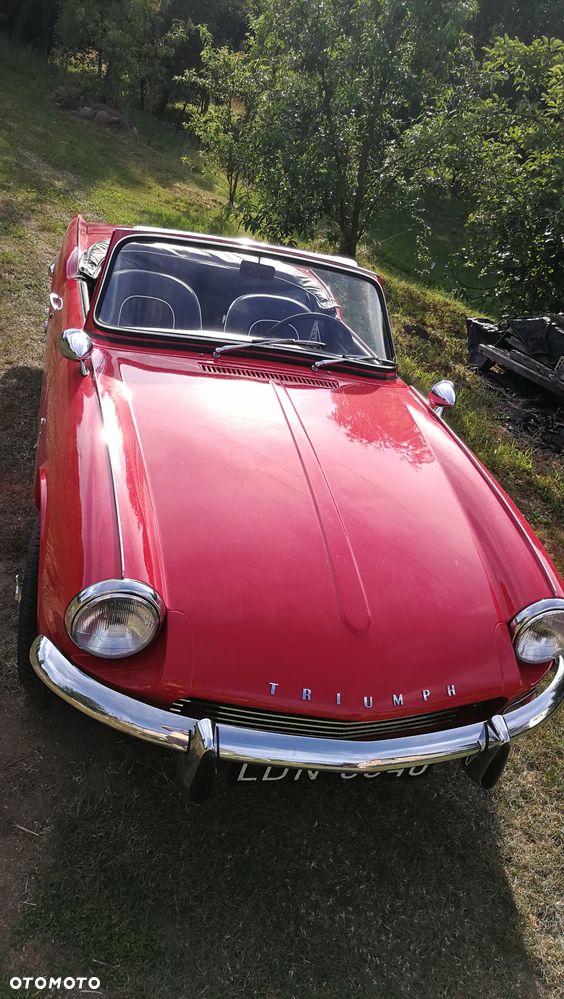 Triumph Spitfire - 16