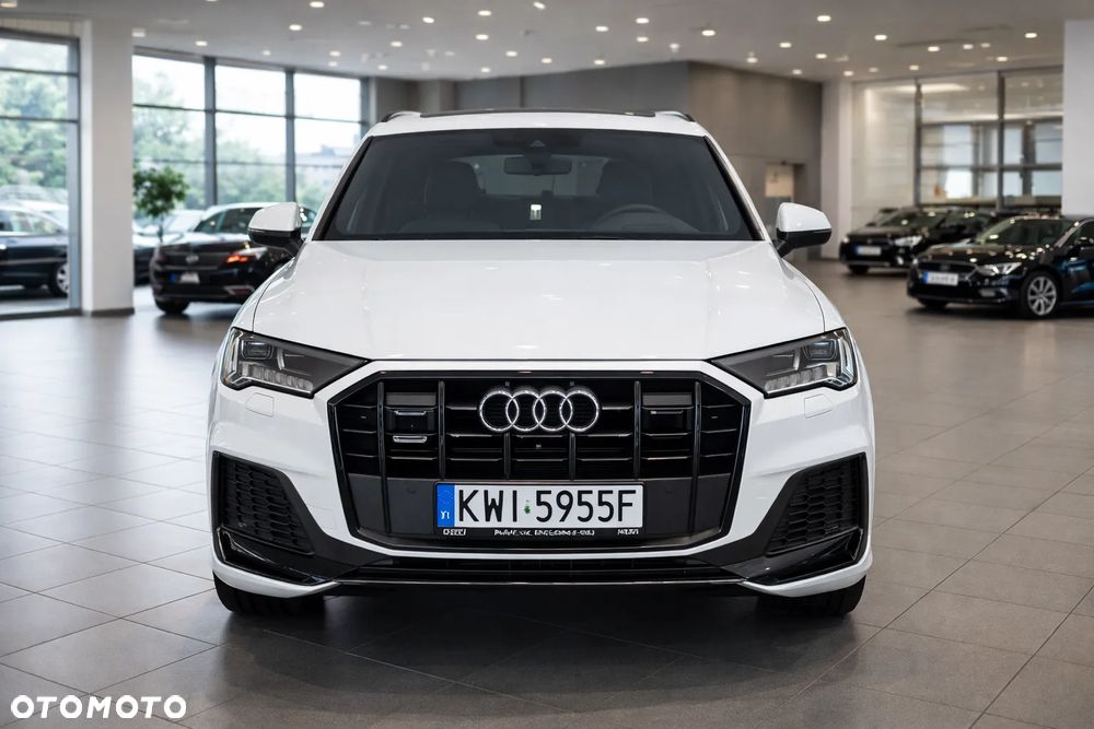 Audi Q7 55 TFSI mHEV Quattro S Line Tiptr - 2