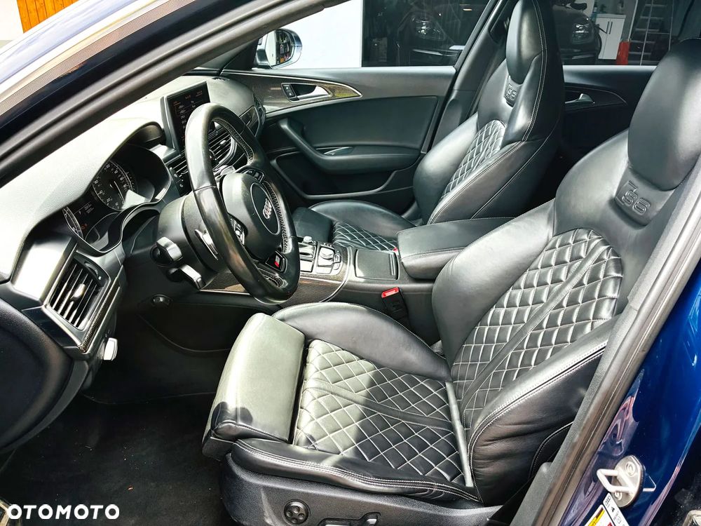 Audi S6 Limousine - 13