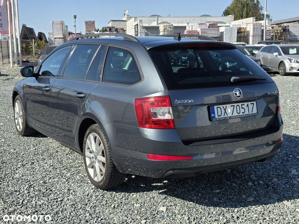 Skoda Octavia Combi 2.0 TDI (Green tec) DSG Joy - 7