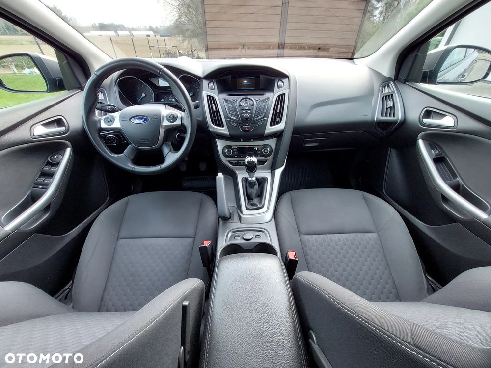 Ford Focus 1.0 EcoBoost Start-Stopp-System SYNC Edition - 16