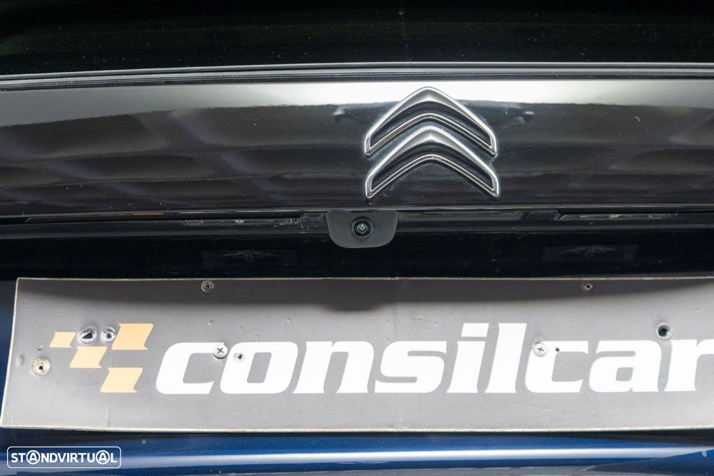 Citroën C4 1.2 PureTech Shine - 15