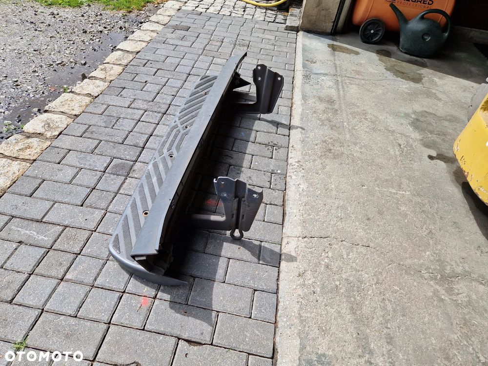 ZDERZAK STOPIEŃ MERCEDES SPRINTER 906 - 9