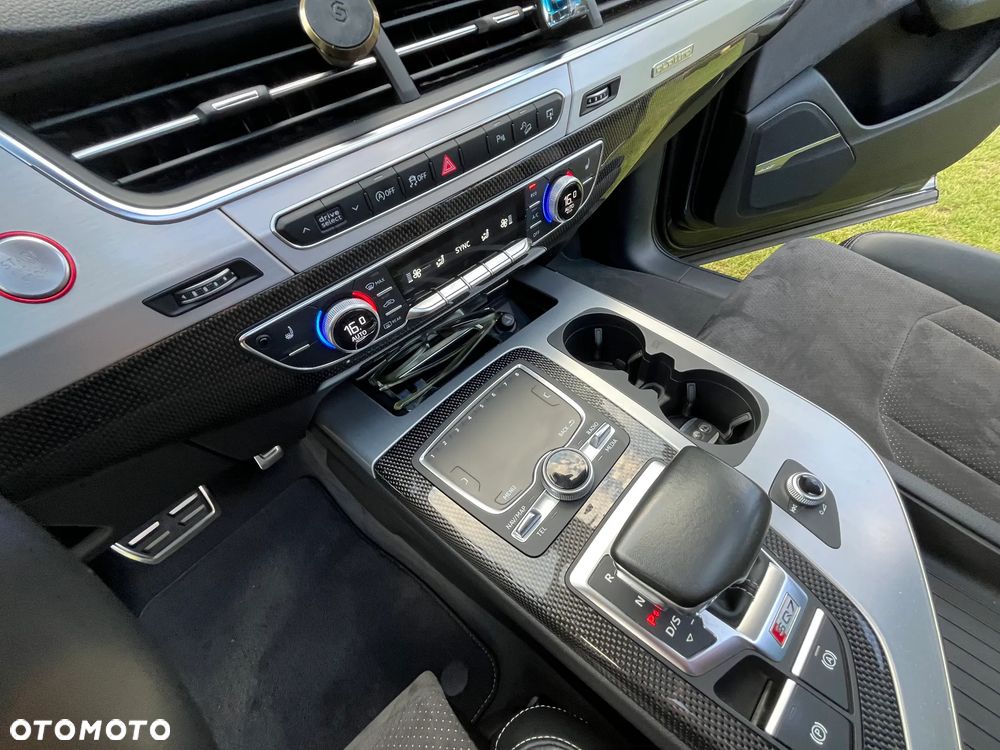 Audi SQ7 - 20