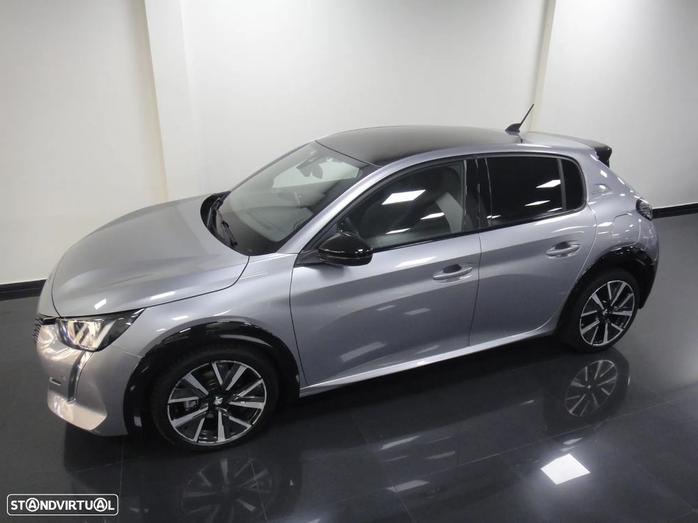 Peugeot 208 PureTech 130 EAT8 GT - 10