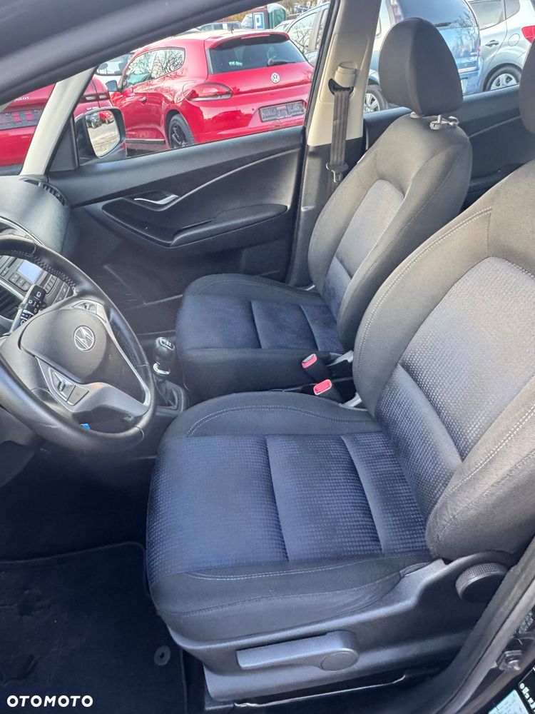 Hyundai ix20 1.4 Comfort - 16