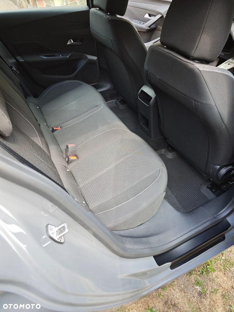 Peugeot 308 1.5 BlueHDi Active Pack S&S EAT8 - 8