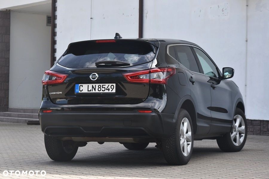 Nissan Qashqai 1.2 DIG-T N-Vision - 8