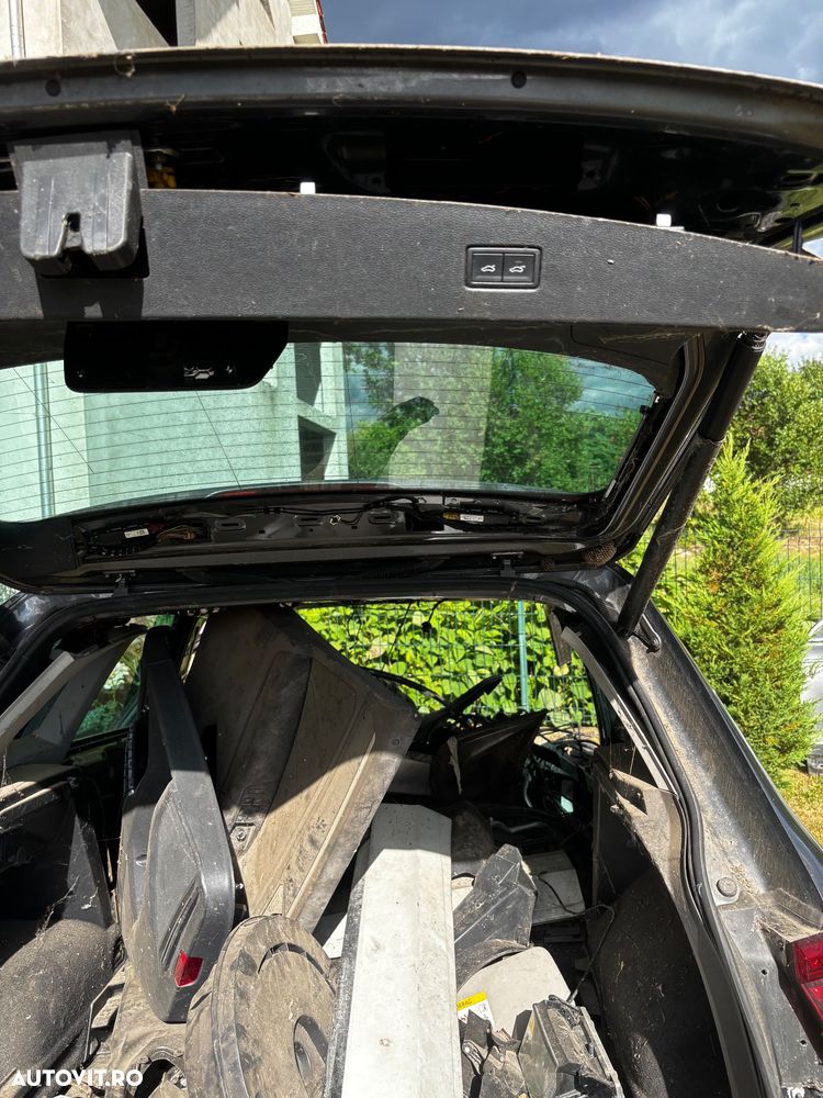 Volkswagen Tiguan - 18