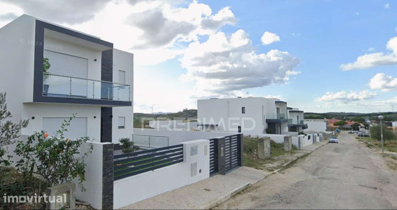 Terreno Construção - Moradia - Grande imagem: 2/16