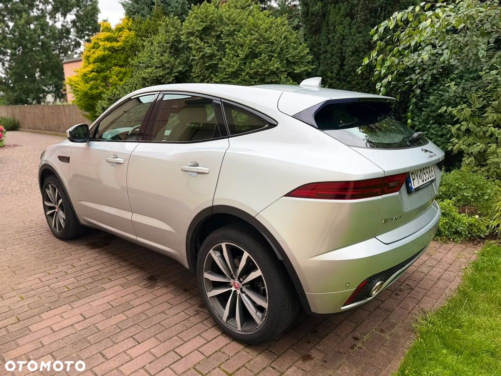 Jaguar E-Pace 2.0 i4P AWD R-Dynamic S - 34