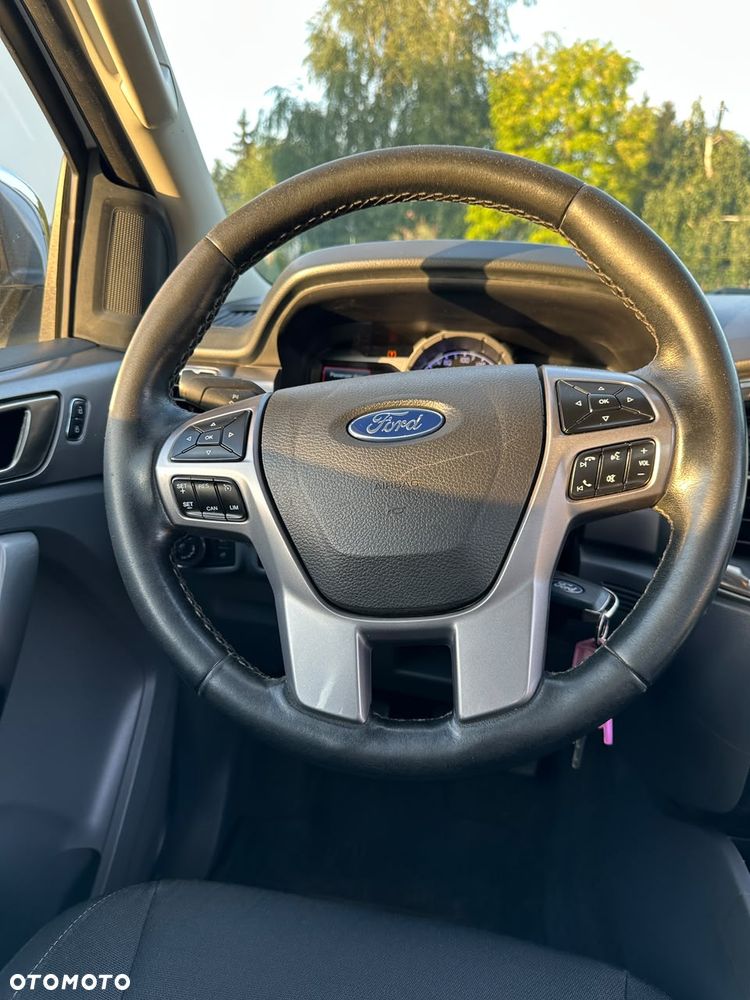 Ford Ranger XLT - 23