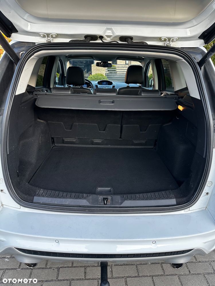 Ford Kuga 2.0 TDCi Individual MPS6 - 21