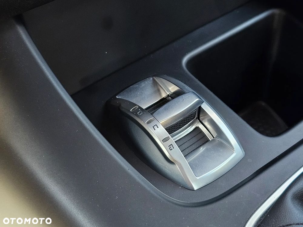 Alfa Romeo Giulietta 1.6 JTDM Distinctive - 14