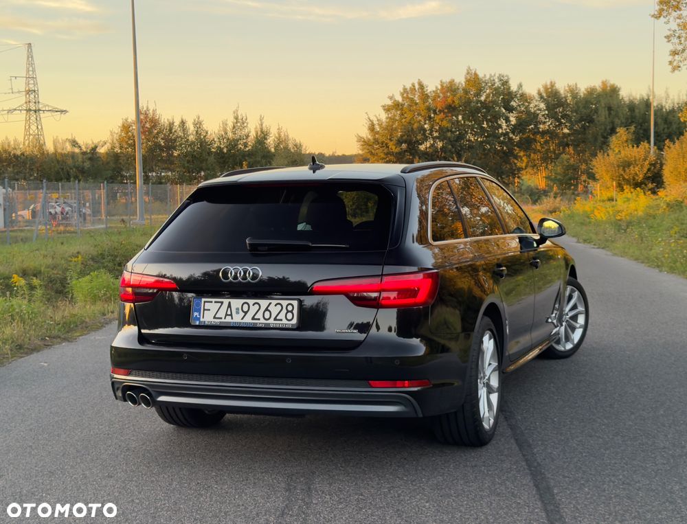 Audi A4 - 4