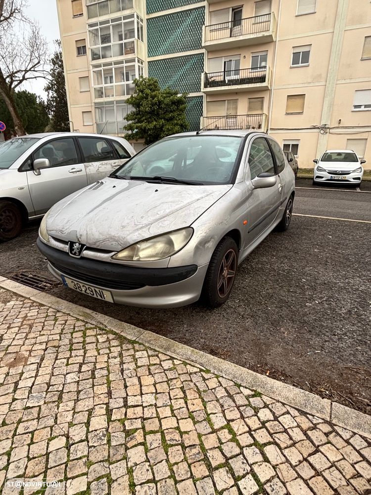 Peugeot 206 1.1 Color Line - 6