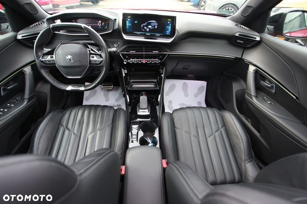 Peugeot 2008 - 21