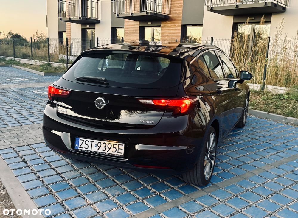 Opel Astra 1.4 T Elite S&S - 14