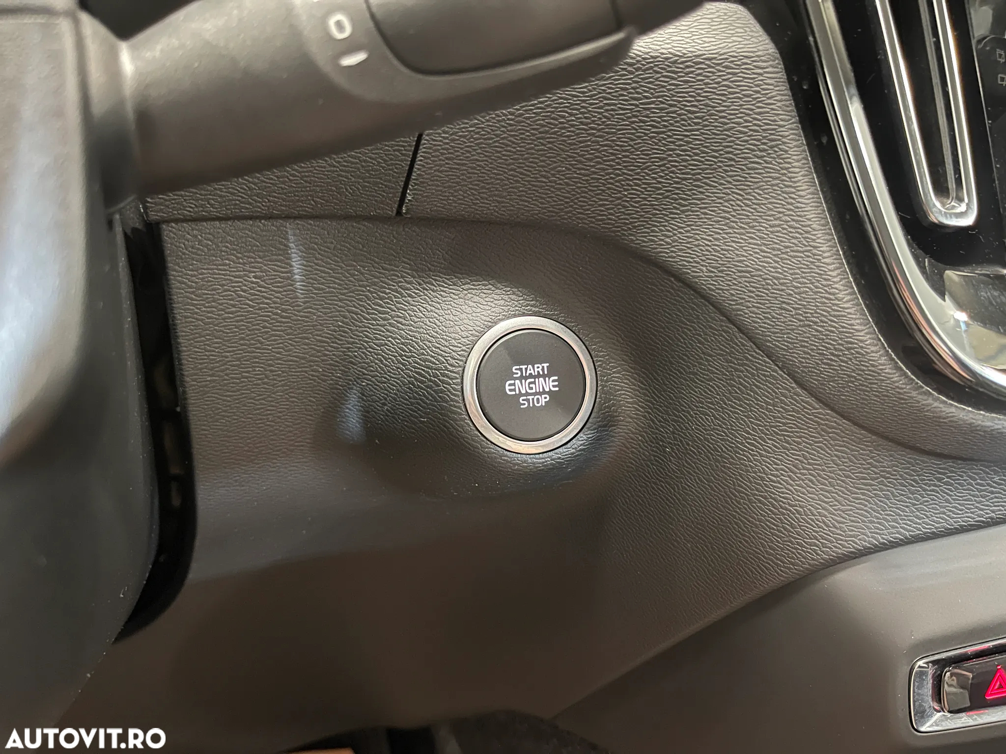 Volvo XC 40 D3 Momentum - 23