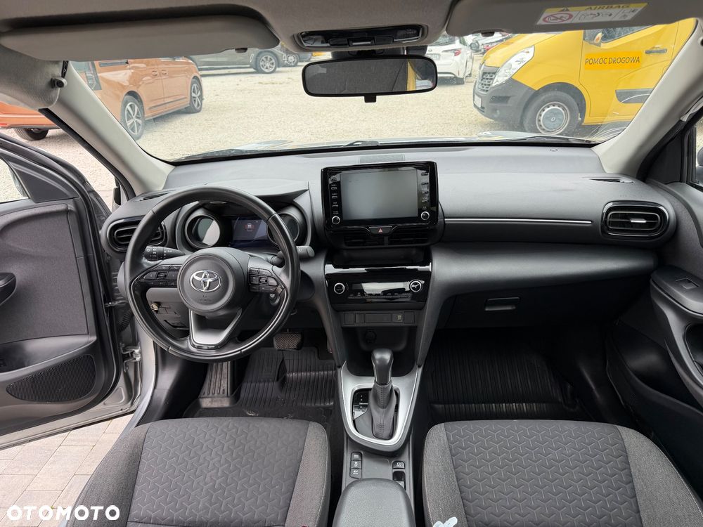 Toyota Yaris Cross Hybrid 1.5 Comfort - 19