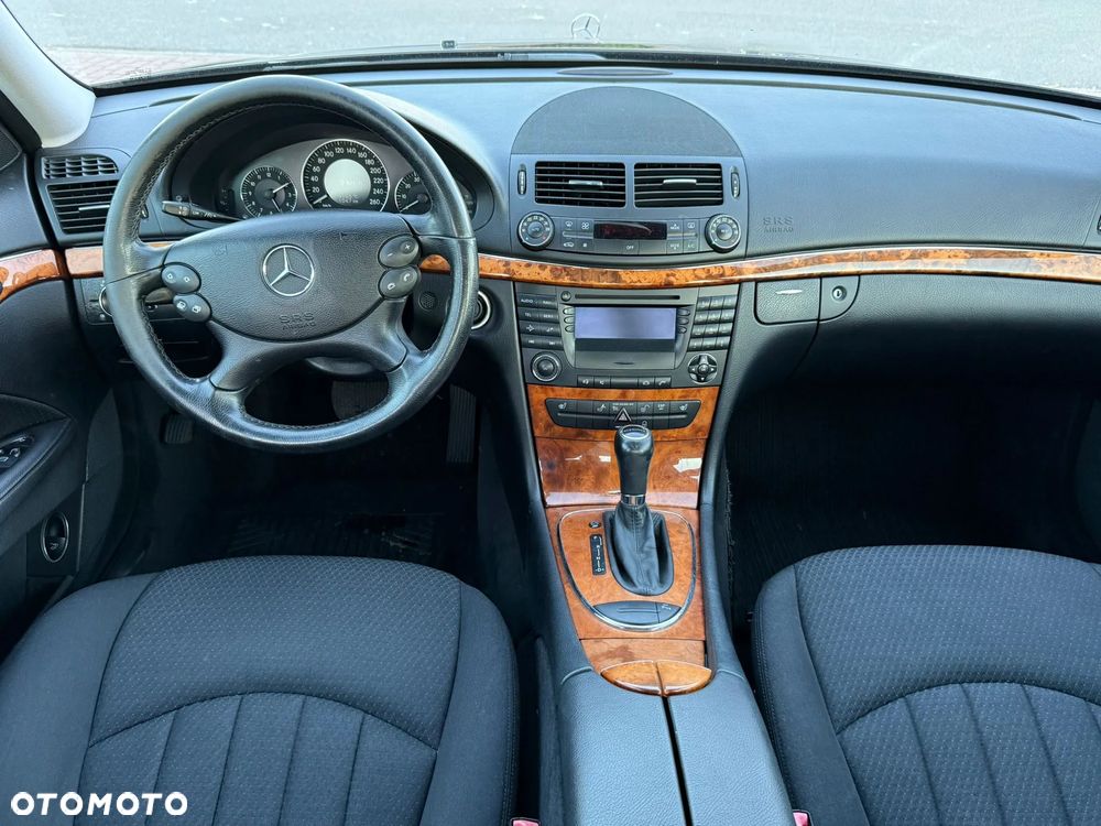 Mercedes-Benz Klasa E 200 Kompressor Automatik Elegance - 12