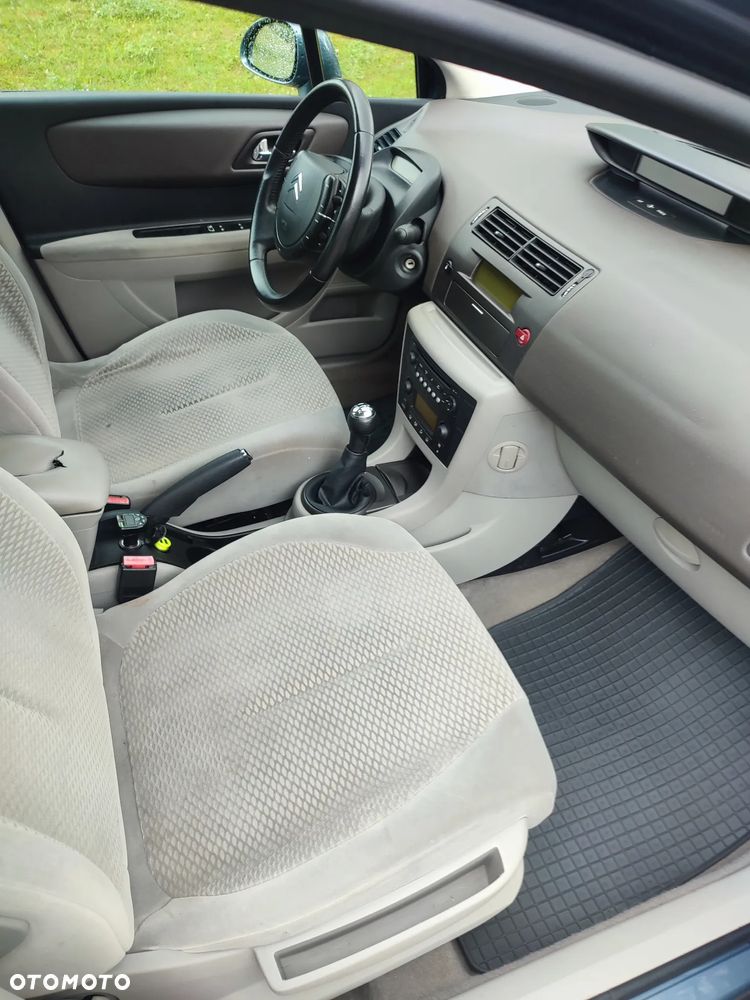 Citroën C4 1.6 16V Impress - 8