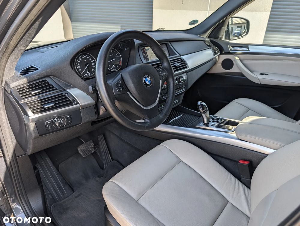 BMW X5 xDrive40d Edition Exclusive - 24