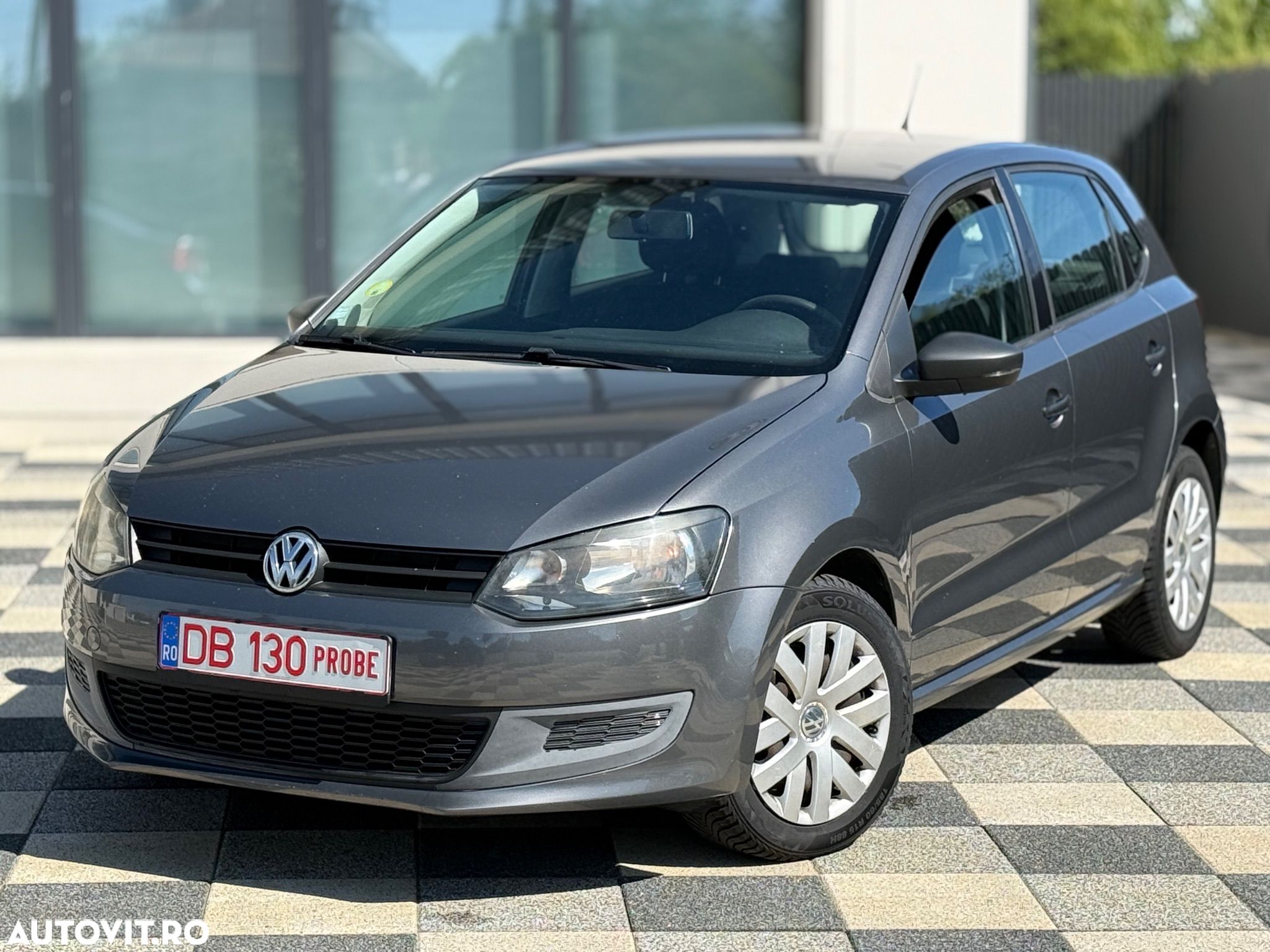 Volkswagen Polo 1.6 TDI Blue Motion Style - 1