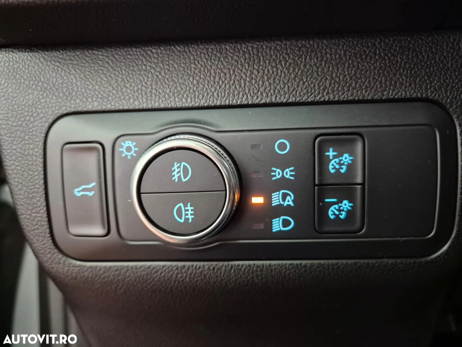 Ford Kuga 2.5 Duratec FHEV AWD Titanium X - 14