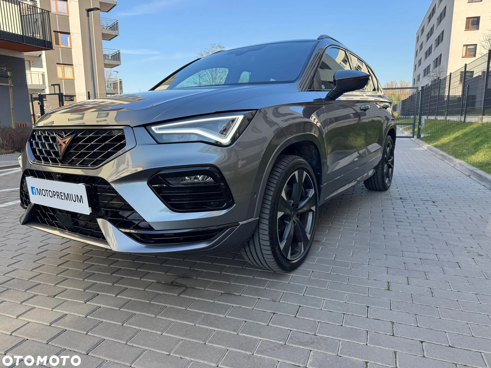Cupra Ateca 2.0 TSI 4Drive VZ DSG - 2
