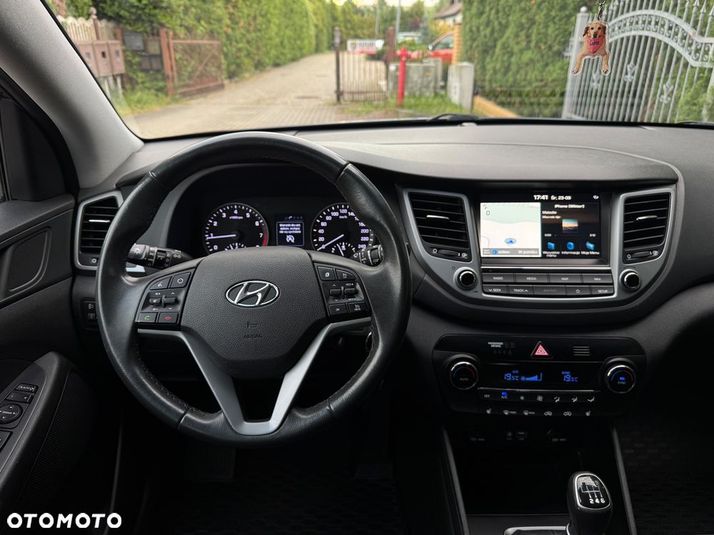 Hyundai Tucson - 16