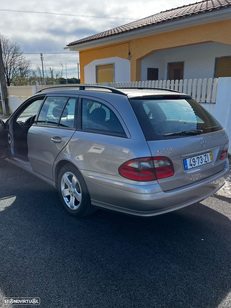 Mercedes-Benz E 220 CDi Classic - 13